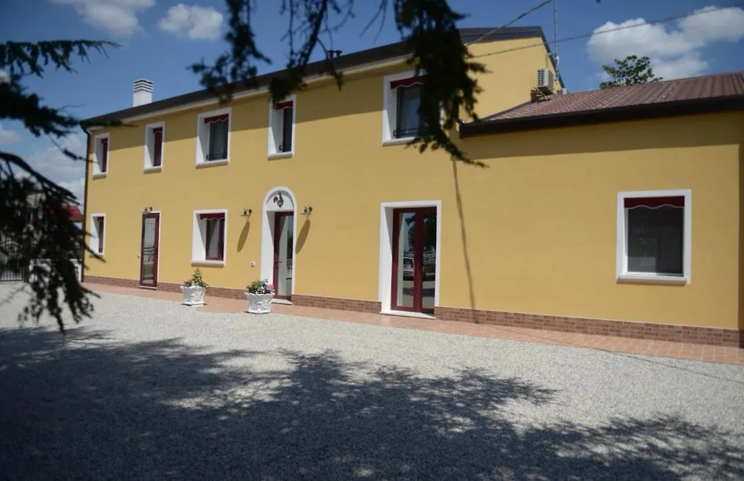 B&B Riva Del Gallo Tresigallo Bed & Breakfast